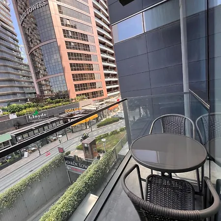 Secure Eclectic 1brs In Luxury W 2 Pools Gym Sauna Basketball Court Meeting Free Parking Concierge Close To Expo Center Hotel *