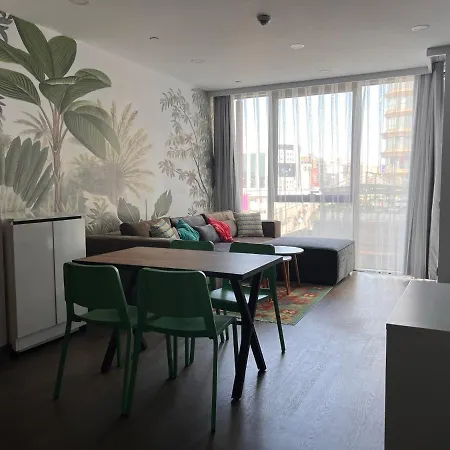 호텔 Secure Eclectic 1brs In Luxury W 2 Pools Gym Sauna Basketball Court Meeting Free Parking Concierge Close To Expo Center