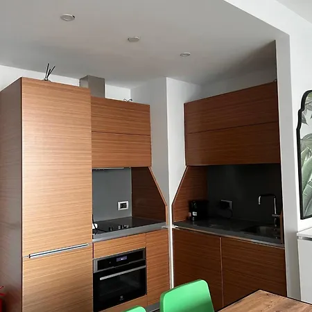 Secure Eclectic 1brs In Luxury W 2 Pools Gym Sauna Basketball Court Meeting Free Parking Concierge Close To Expo Center * 이스탄불