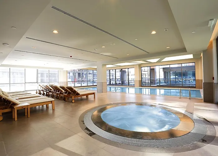 Secure Eclectic 1brs In Luxury W 2 Pools Gym Sauna Basketball Court Meeting Free Parking Concierge Close To Expo Center * Istanbul