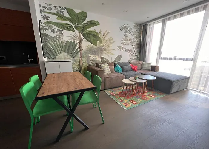 Hotel Secure Eclectic 1brs In Luxury W 2 Pools Gym Sauna Basketball Court Meeting Free Parking Concierge Close To Expo Center Istanbul