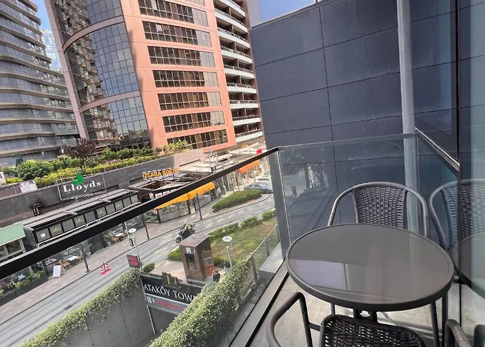 Secure Eclectic 1brs In Luxury W 2 Pools Gym Sauna Basketball Court Meeting Free Parking Concierge Close To Expo Center Hotel *