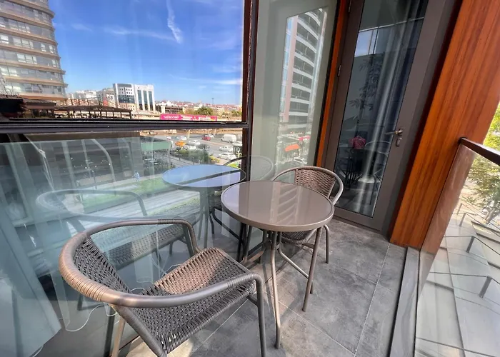 Hotel Secure Eclectic 1brs In Luxury W 2 Pools Gym Sauna Basketball Court Meeting Free Parking Concierge Close To Expo Center *