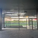 Secure Eclectic 1brs In Luxury W 2 Pools Gym Sauna Basketball Court Meeting Free Parking Concierge Close To Expo Center *
