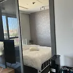 Hotel Secure Eclectic 1brs In Luxury W 2 Pools Gym Sauna Basketball Court Meeting Free Parking Concierge Close To Expo Center Istanbulská provincie