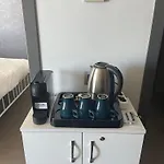 Secure Eclectic 1brs In Luxury W 2 Pools Gym Sauna Basketball Court Meeting Free Parking Concierge Close To Expo Center *
