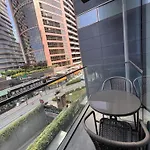 Secure Eclectic 1brs In Luxury W 2 Pools Gym Sauna Basketball Court Meeting Free Parking Concierge Close To Expo Center Hotel *